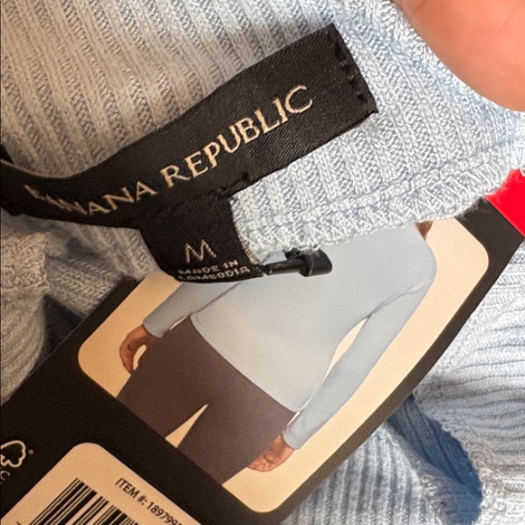 Banana Republic Women's Ribbed Long Sleeve Top - Picture 5 of 5